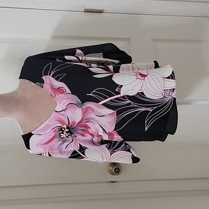 White House Black Market, Size XS "Magnolia Placed Kimono" Blouse, NEW with Tag